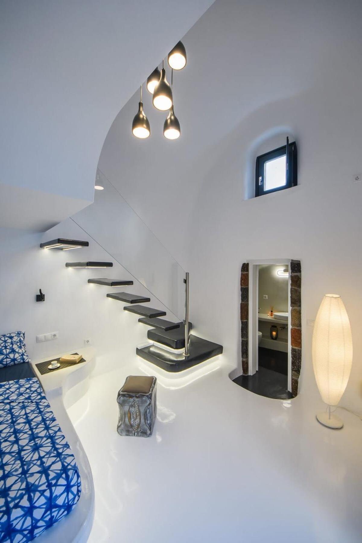 Appartamento Santorini Traditional Apt With Private Hot Tub Fira  Esterno foto